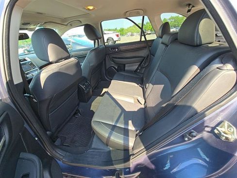 Used 2016 Subaru Outback 3.6R Limited AWD/4WD image 13