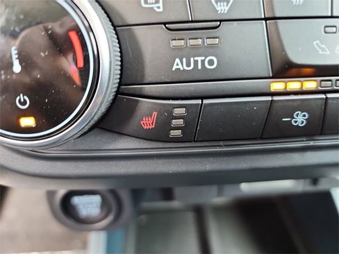 New 2024 Ford Maverick Lariat w/ Black Appearance Package image 25