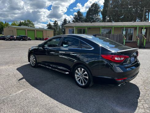 Used 2016 Hyundai Sonata Sport w/ Option Group 02 FWD image 5