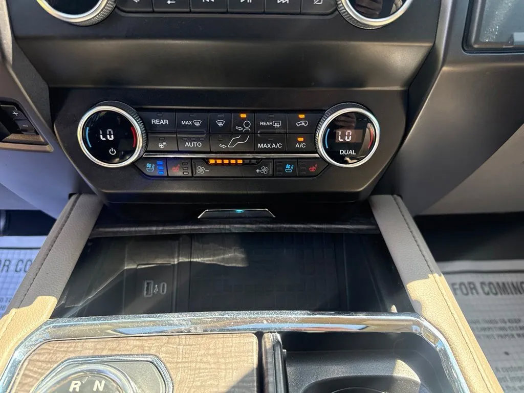 Used 2021 Ford Expedition Limited AWD/4WD image 25