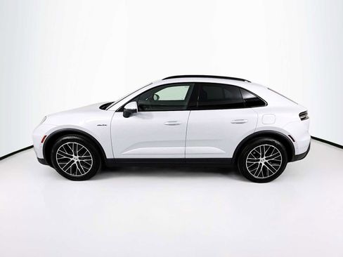 New 2026 Porsche Macan Electric RWD image 2