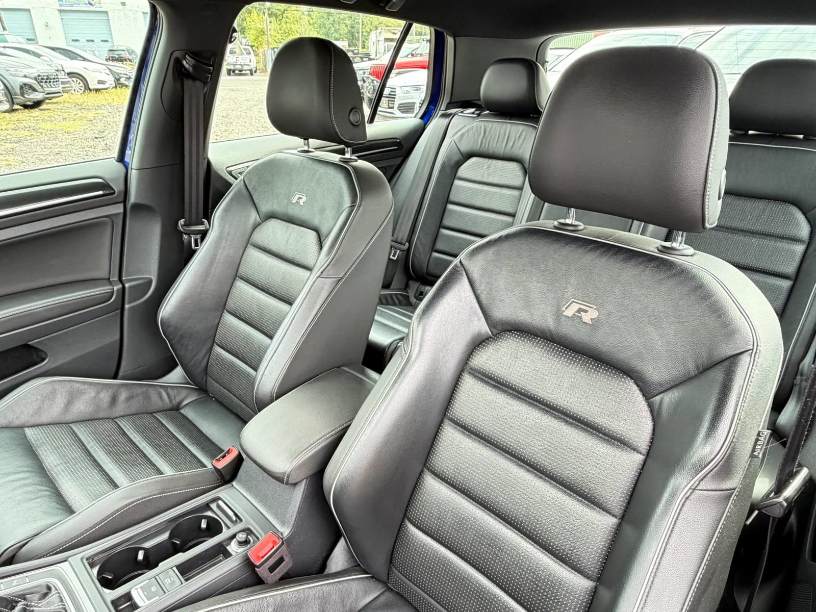 Used 2018 Volkswagen Golf 4-Door AWD/4WD image 31