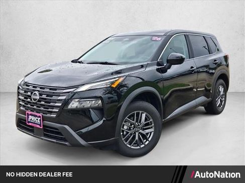 Used 2026 Nissan Rogue SV FWD image 1