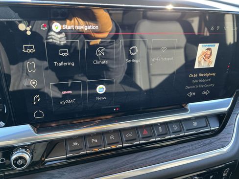 New 2026 GMC Sierra 1500 SLT w/ SLT Premium Plus Package image 32