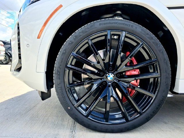 Used 2024 BMW X2 xDrive28i w/ Premium Package AWD/4WD image 30