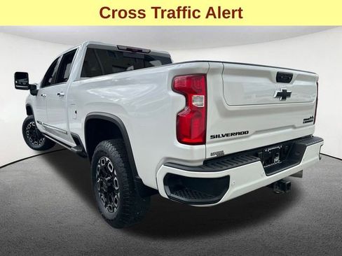 Used 2024 Chevrolet Silverado 2500 High Country w/ High Country Premium Package image 10