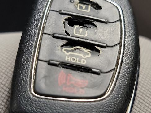 Used 2016 Hyundai Sonata SE image 31