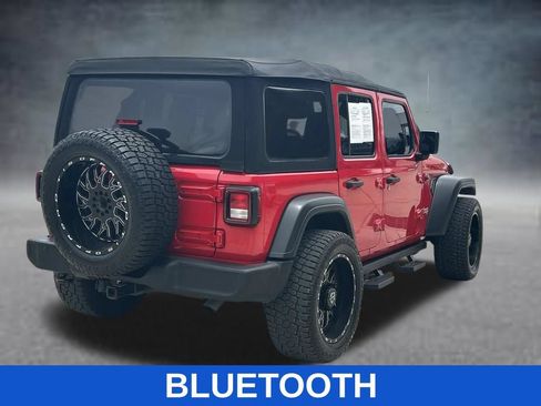 Used 2018 Jeep Wrangler Unlimited Sport AWD/4WD image 5