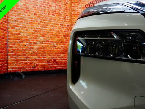 Certified 2023 Nissan Rogue SV AWD/4WD image 66