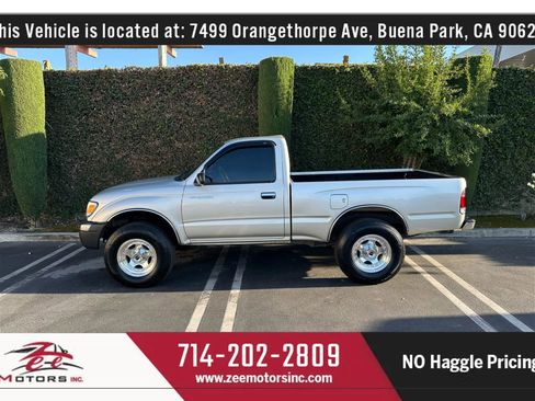 Used 2000 Toyota Tacoma Short Bed image 9