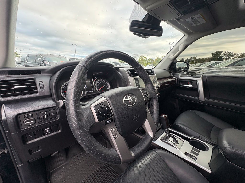 Used 2020 Toyota 4Runner Limited AWD/4WD image 14