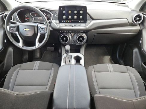 Used 2025 Chevrolet Blazer LT FWD image 19