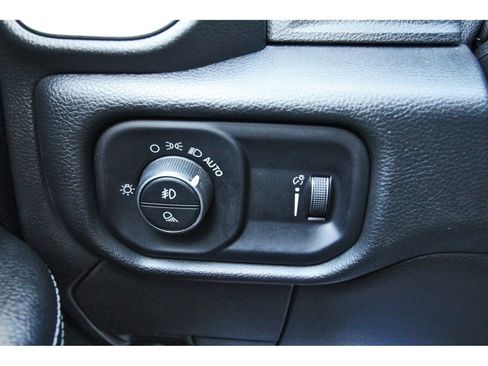 Used 2022 RAM 2500 Big Horn image 19