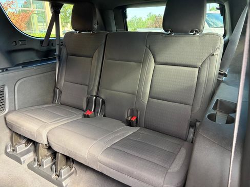 Used 2023 Chevrolet Suburban LS w/ Driver Alert Package AWD/4WD image 6