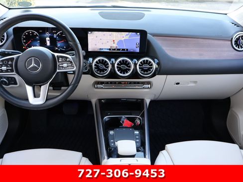 Certified 2023 Mercedes-Benz GLA 250 4MATIC image 18