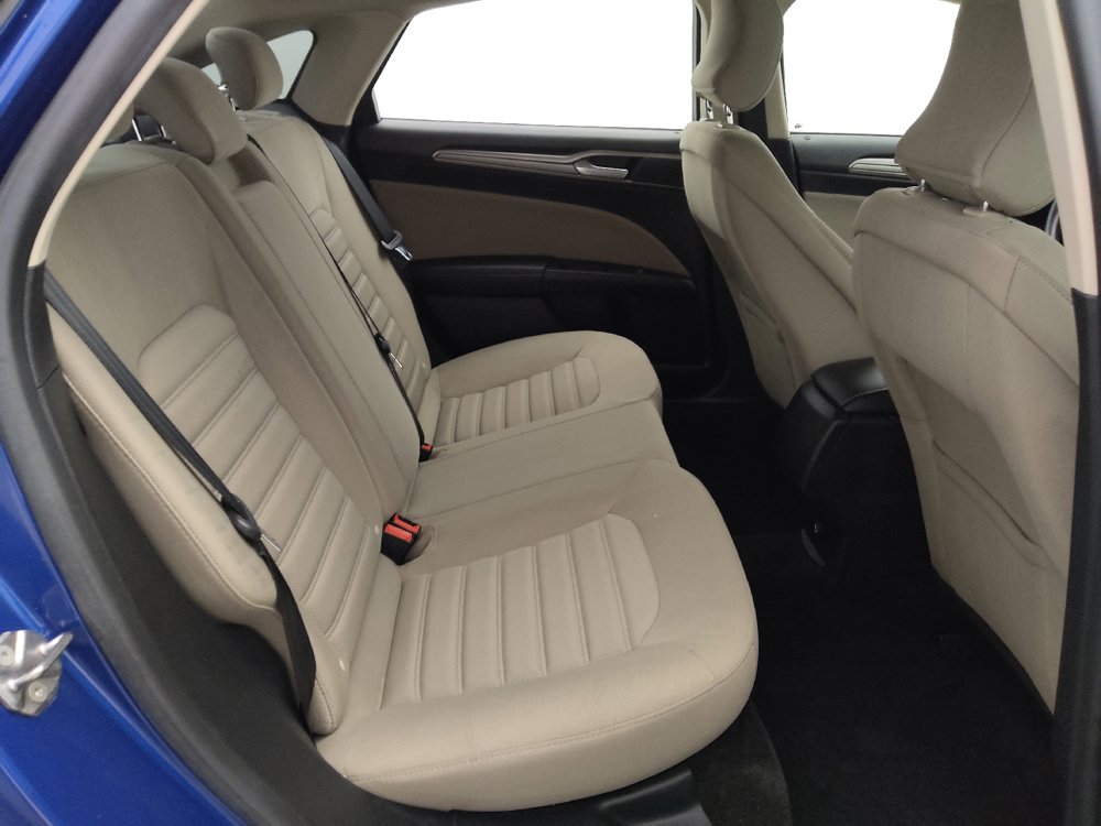 Used 2018 Ford Fusion S FWD image 19
