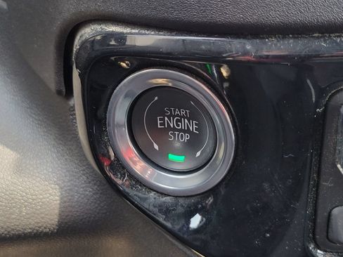Used 2025 Chevrolet Silverado 2500 LT w/ Safety Package AWD/4WD image 36