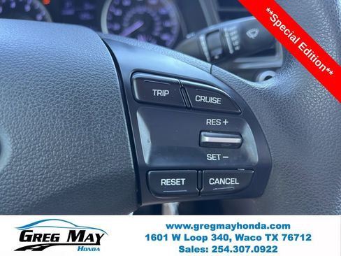 Used 2019 Hyundai Elantra SE image 23