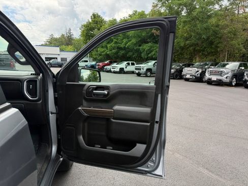 Used 2021 Chevrolet Silverado 1500 RST w/ Z71 Off-Road Package AWD/4WD image 28