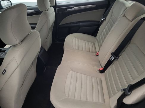 Used 2018 Ford Fusion S image 18