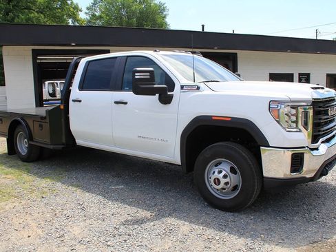 Used 2021 GMC Sierra 3500 4x4 Crew Cab w/ Convenience Package image 10