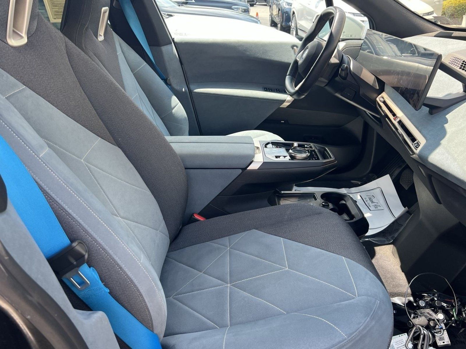 Used 2024 BMW iX xDrive50 AWD/4WD image 23