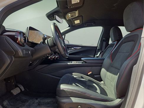 Used 2024 Chevrolet Blazer EV RS image 24