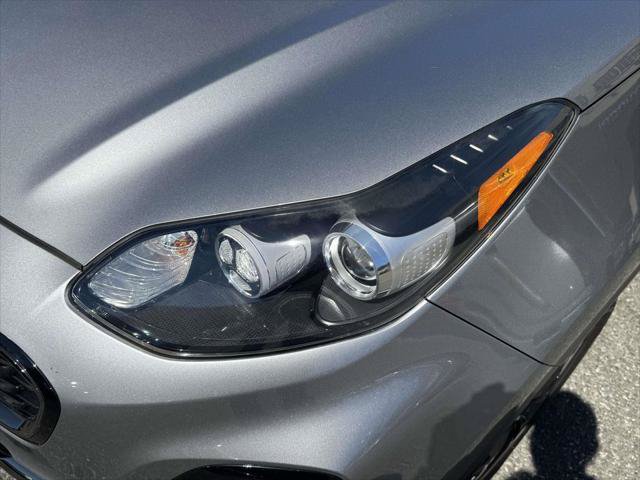 Used 2020 Kia Sportage S w/ Option Group 020 AWD/4WD image 8
