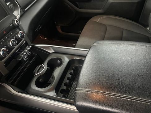 Used 2022 RAM 1500 Big Horn AWD/4WD image 17