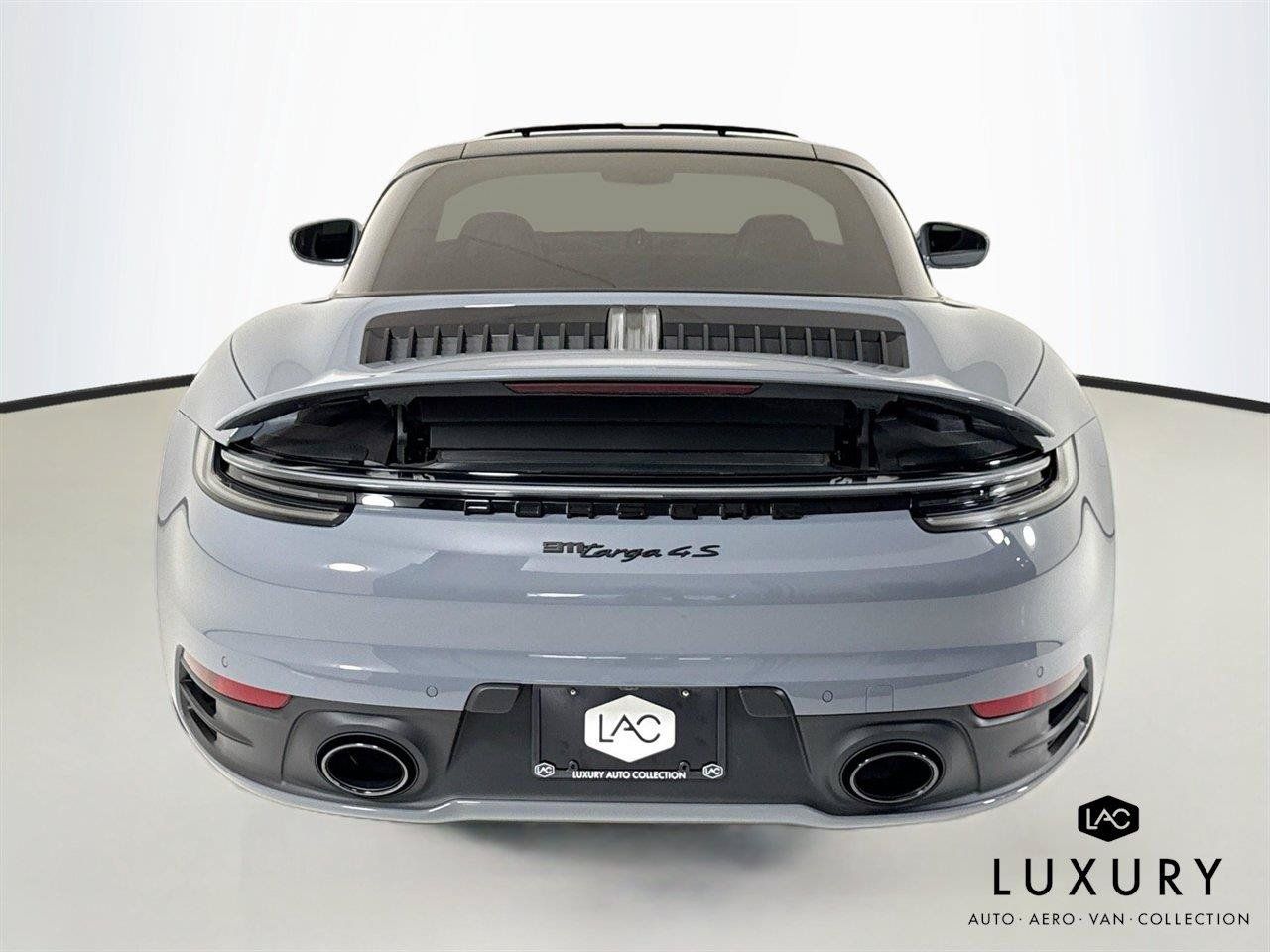 Used 2024 Porsche 911 AWD/4WD image 7
