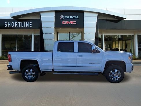 Used 2016 GMC Sierra 3500 Denali w/ Duramax Plus Package image 2