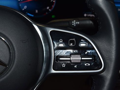 Used 2023 Mercedes-Benz GLA 250 image 11