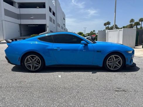 Used 2024 Ford Mustang GT Premium RWD image 2