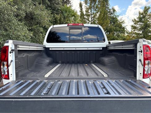 Used 2019 Nissan Frontier PRO-4X image 23