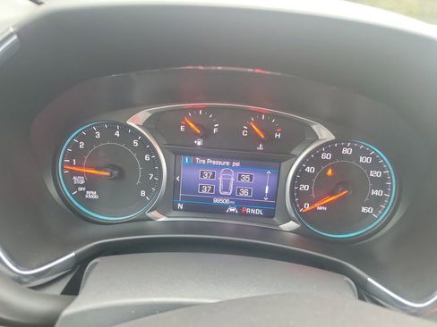 Used 2020 Chevrolet Equinox LT image 34