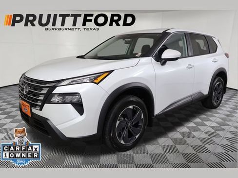 Used 2025 Nissan Rogue SV FWD image 1