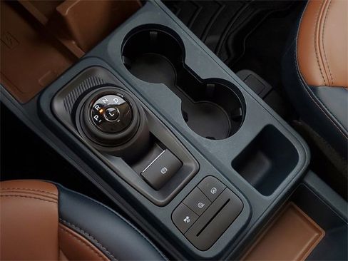 Certified 2022 Ford Maverick Lariat w/ Lariat Luxury Package image 26