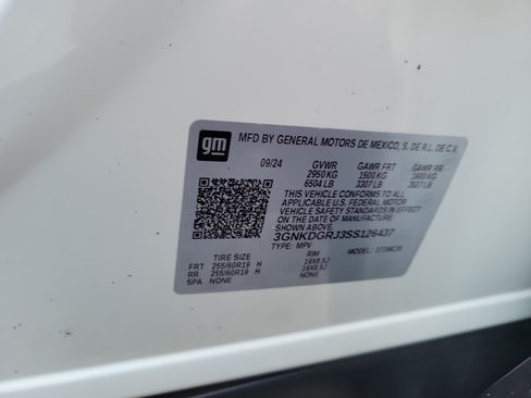 Used 2025 Chevrolet Blazer EV LT AWD/4WD image 30