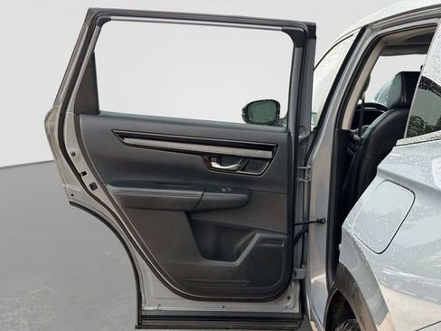 Used 2024 Honda CR-V EX-L image 11