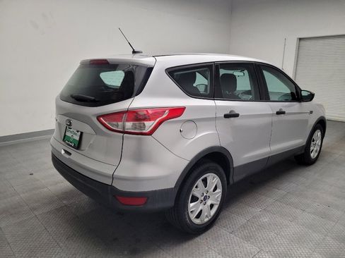 Used 2016 Ford Escape S image 9
