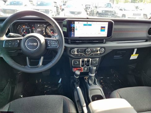 New 2025 Jeep Wrangler Unlimited Rubicon image 9