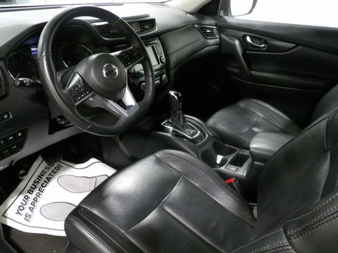 Used 2018 Nissan Rogue SL AWD/4WD image 9