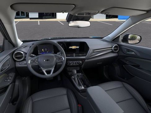 New 2026 Chevrolet Trax ACTIV w/ Driver Confidence Package FWD image 39