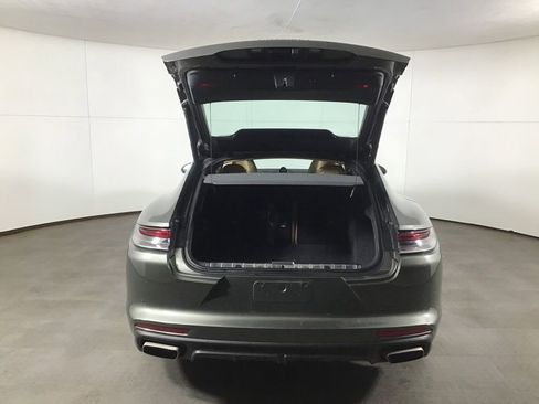 Certified 2022 Porsche Panamera 4 AWD/4WD image 17