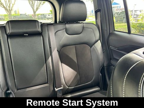 Certified 2024 Jeep Grand Cherokee Altitude image 17