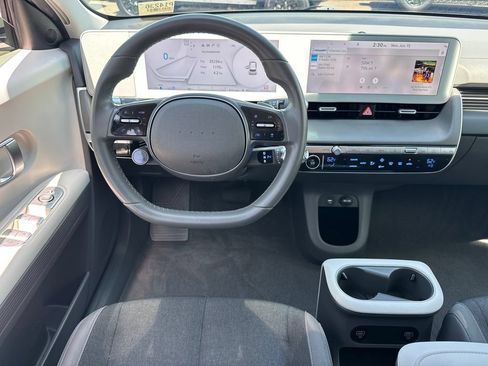 Used 2024 Hyundai Ioniq 5 SE RWD image 20