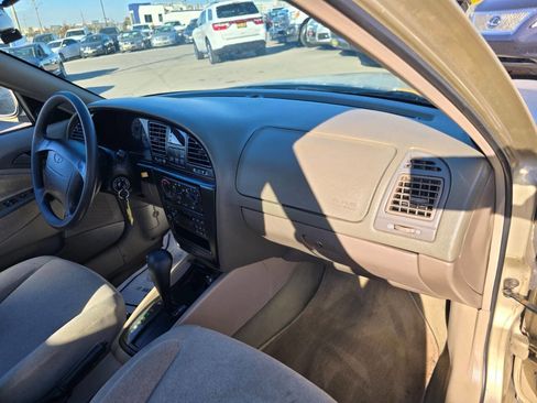 Used 2000 Daewoo Nubira SE image 38