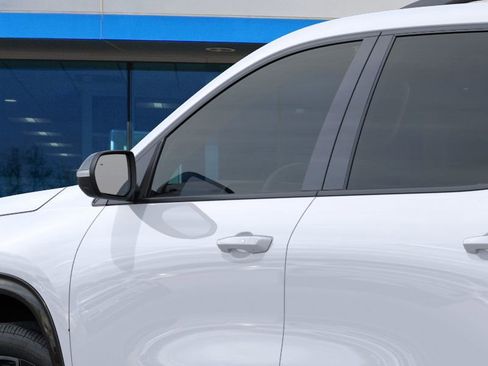 New 2026 Chevrolet Traverse RS w/ LPO, Floor Liner Package image 12