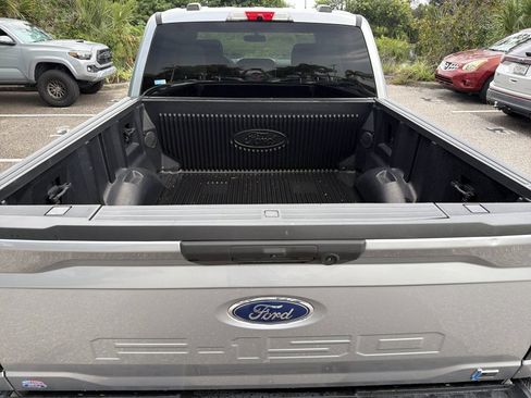 Used 2023 Ford F150 Lightning XLT AWD/4WD image 12