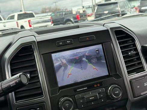 Used 2022 Ford F250 XLT w/ XLT Premium Package image 3